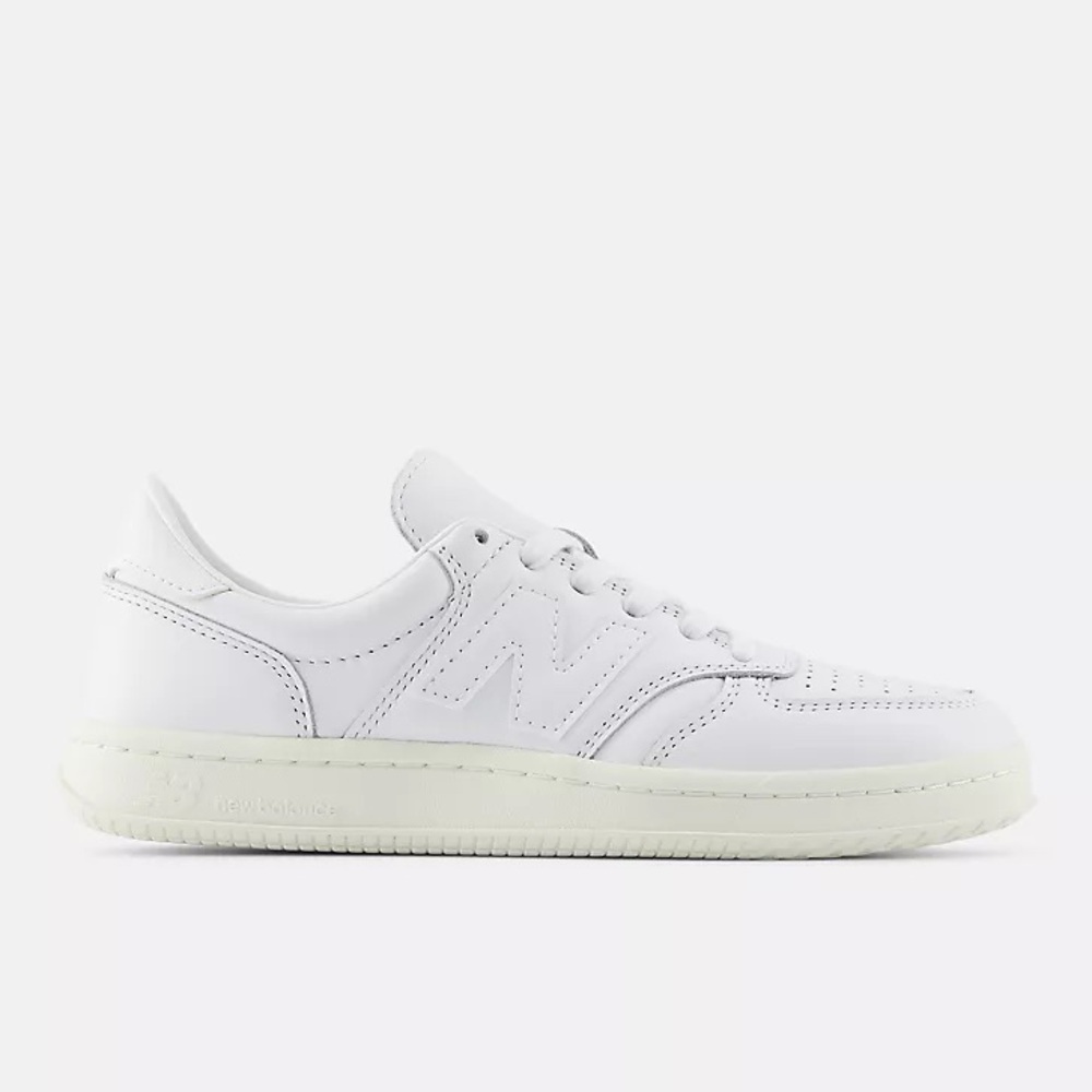 New Balance White T500 Sneakers, Unisex, NWT